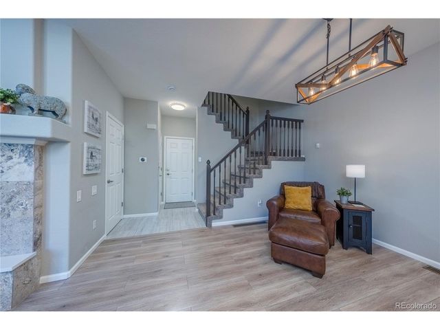 6304 Trailhead Rd, Highlands Ranch, CO 80130