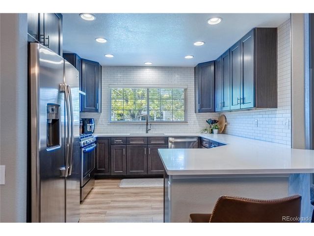 6304 Trailhead Rd, Highlands Ranch, CO 80130