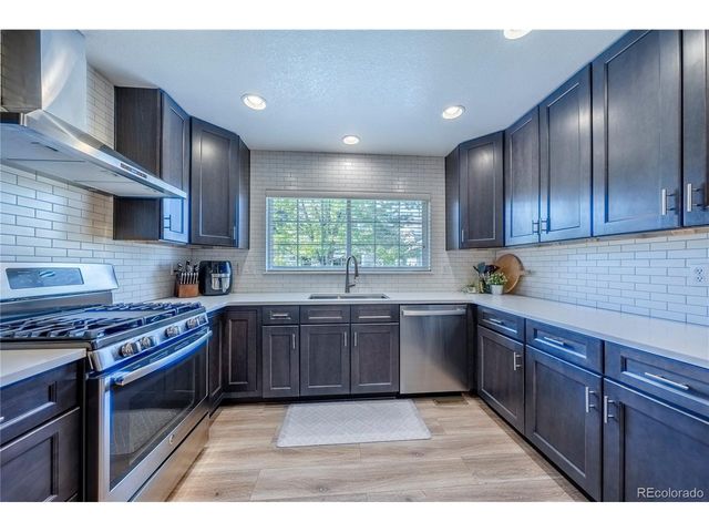 6304 Trailhead Rd, Highlands Ranch, CO 80130
