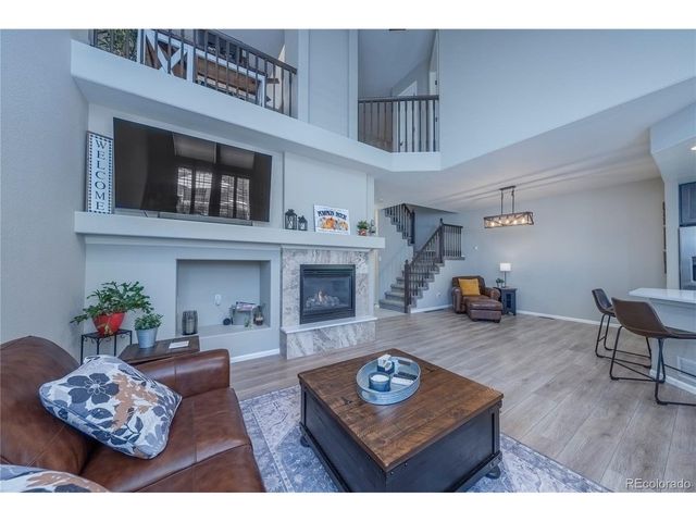 6304 Trailhead Rd, Highlands Ranch, CO 80130