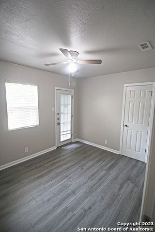 819 Zachry Dr, San Antonio, TX 78228