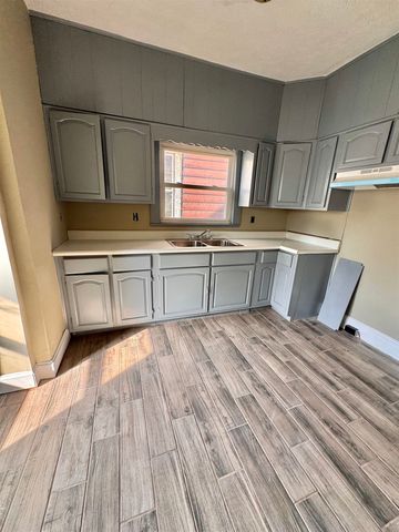 6 Ferrell Court, Huntington, WV 25704