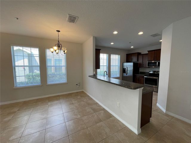 10255 LAKE DISTRICT LANE 45B, Orlando, FL 32832