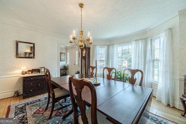 891 Cedar Trace SW, Lilburn, GA 30047