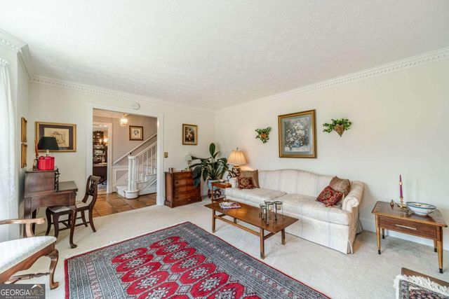 891 Cedar Trace SW, Lilburn, GA 30047