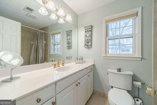 891 Cedar Trace SW, Lilburn, GA 30047