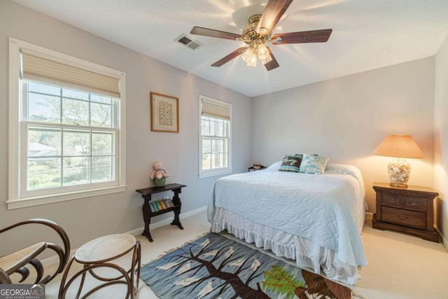 891 Cedar Trace SW, Lilburn, GA 30047