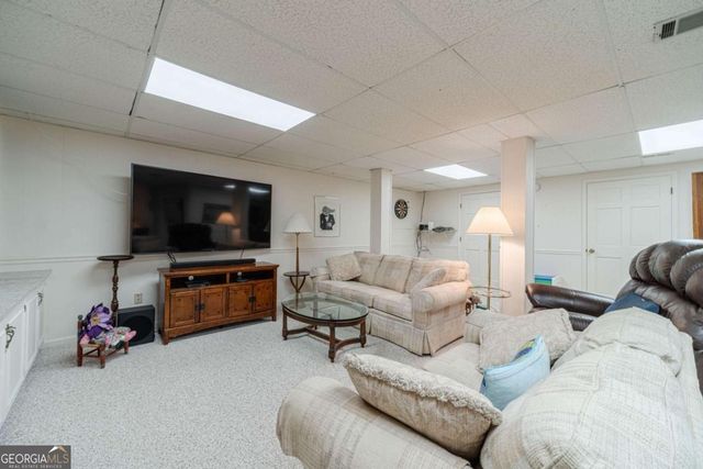 891 Cedar Trace SW, Lilburn, GA 30047