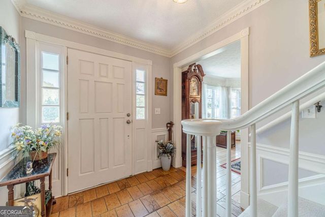 891 Cedar Trace SW, Lilburn, GA 30047