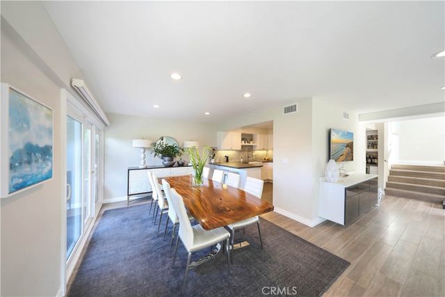 406 Carlotta, Newport Beach, CA 92660