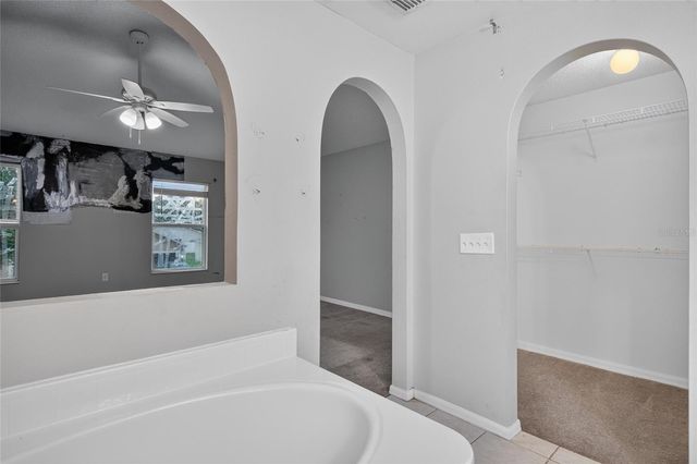 12803 LAKE VISTA DRIVE, Gibsonton, FL 33534
