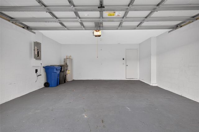 12803 LAKE VISTA DRIVE, Gibsonton, FL 33534