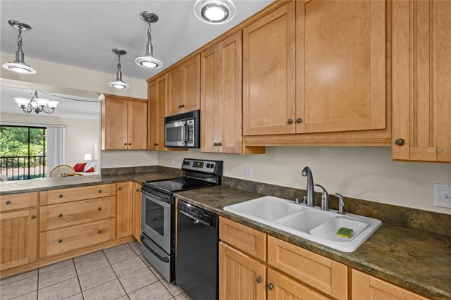 2851 SW 32ND AVENUE B6, Ocala, FL 34474