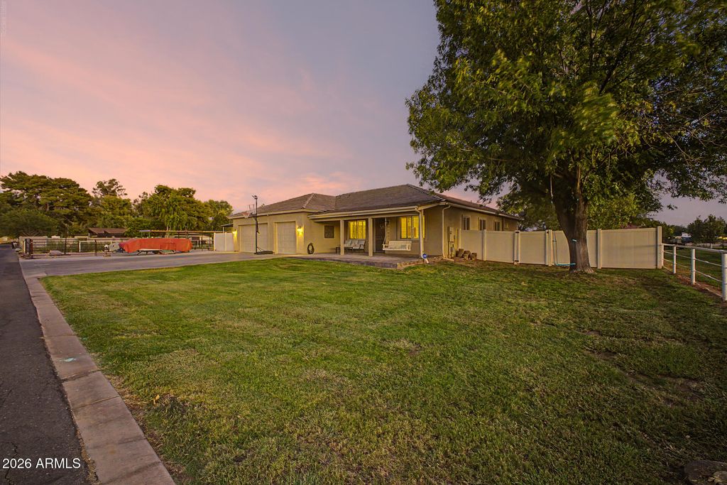 2233 E PARK Avenue, Gilbert, AZ 85234 — photo 4