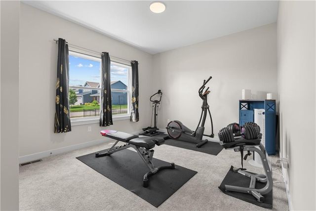 1717 SW Hightown Drive, Lee's Summit, MO 64082