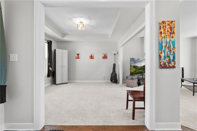 1717 SW Hightown Drive, Lee's Summit, MO 64082