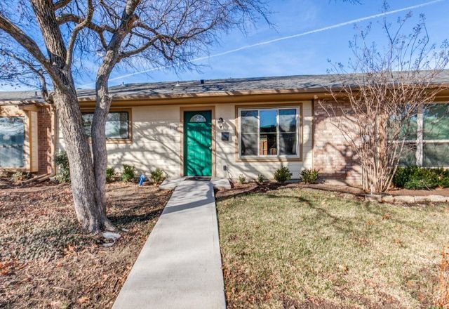 13784 Brookgreen Circle, Dallas, TX 75240