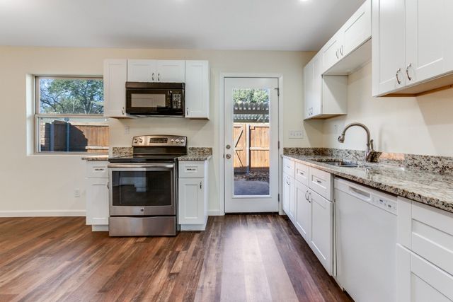 13784 Brookgreen Circle, Dallas, TX 75240