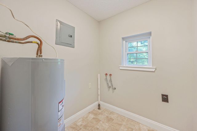 165 Smith Street, Crestview, FL 32539