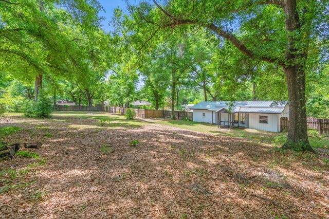 165 Smith Street, Crestview, FL 32539