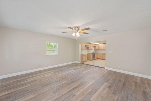 165 Smith Street, Crestview, FL 32539
