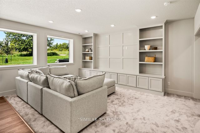 1310 SE Menlo Drive, Waukee, IA 50263