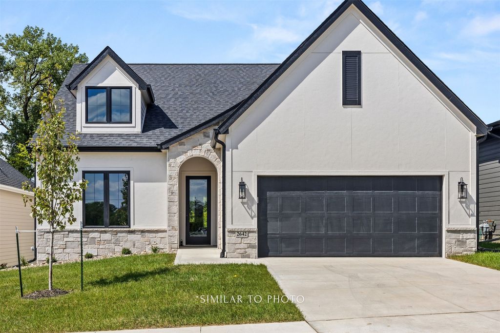 1310 SE Menlo Drive, Waukee, IA 50263