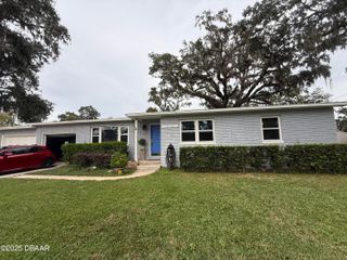 2116 Pope Avenue, South Daytona, FL 32119