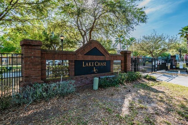 9064 LAKE CHASE ISLAND WAY, Tampa, FL 33626
