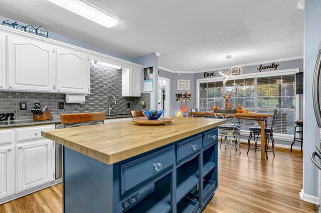 36 Par Court, Morrilton, AR 72110