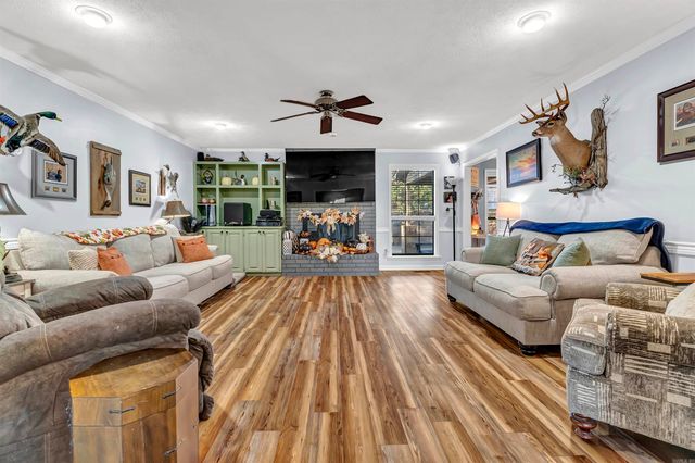 36 Par Court, Morrilton, AR 72110