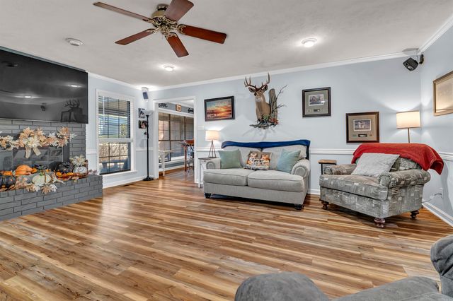 36 Par Court, Morrilton, AR 72110