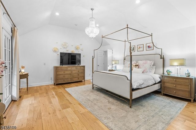 44 Brookvale Rd, Kinnelon Boro, NJ 07405