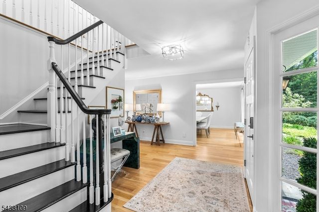 44 Brookvale Rd, Kinnelon Boro, NJ 07405