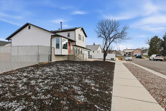 6527 S 4140 W, Taylorsville, UT 84129