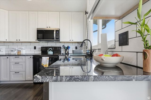 6527 S 4140 W, Taylorsville, UT 84129