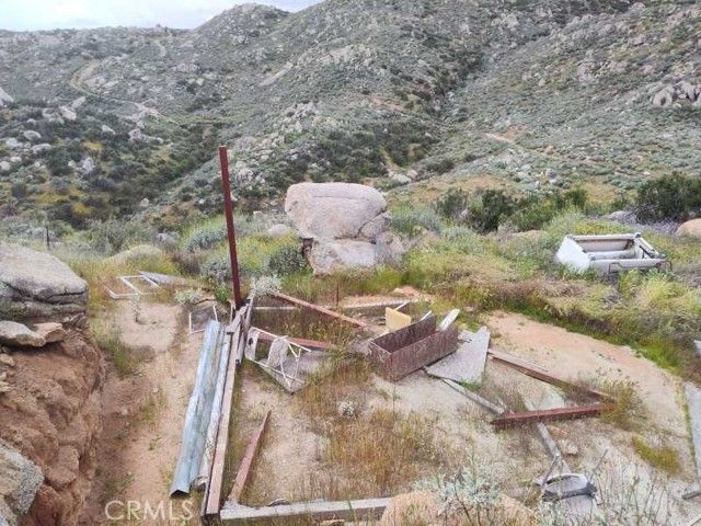 2 California, Hemet, CA 92545