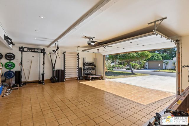 2224 Casitas Way, Palm Springs, CA 92264