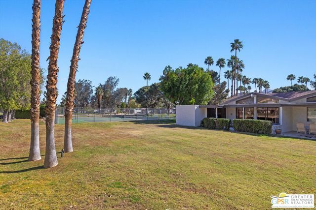2224 Casitas Way, Palm Springs, CA 92264