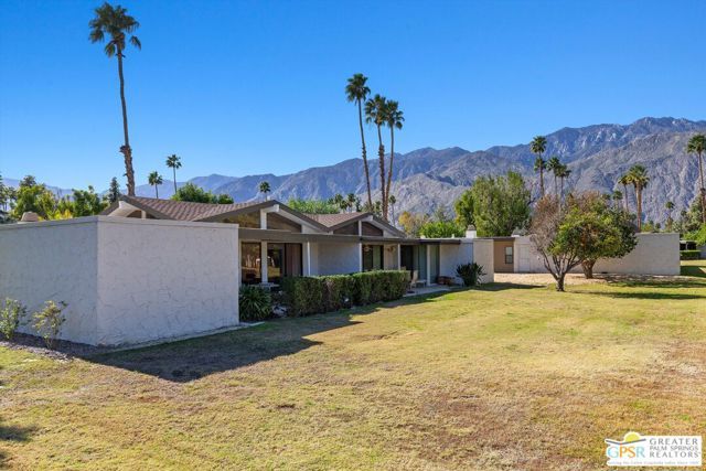 2224 Casitas Way, Palm Springs, CA 92264