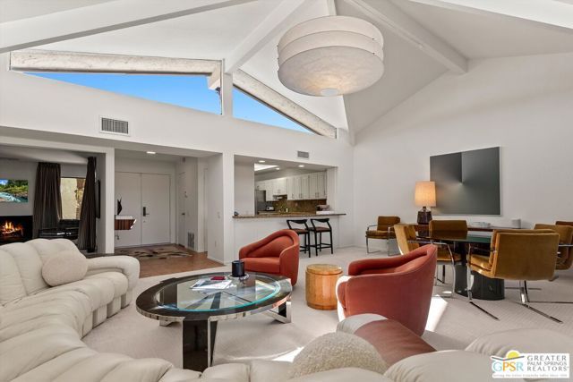 2224 Casitas Way, Palm Springs, CA 92264