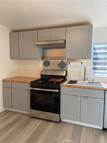 2037 N Brighton, Burbank, CA 91504