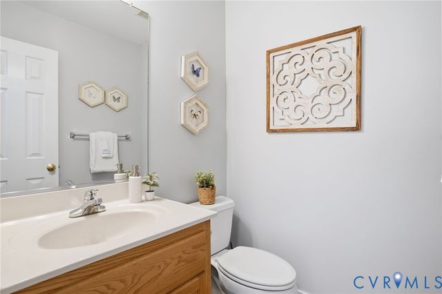 8420 Lee Davis Rd, Mechanicsville, VA 23116