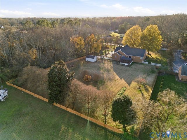 8420 Lee Davis Rd, Mechanicsville, VA 23116