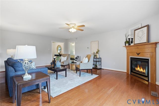 8420 Lee Davis Rd, Mechanicsville, VA 23116