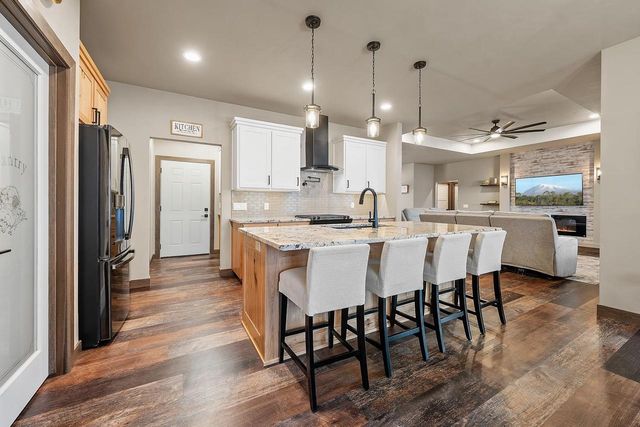 1667 TORCHWOOD TRAIL, De Pere, WI 54115