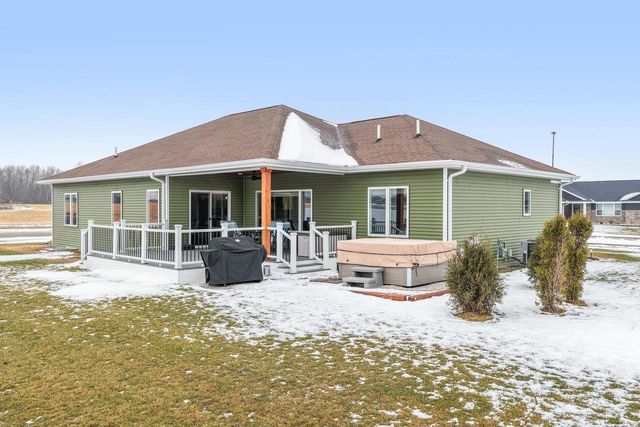 1667 TORCHWOOD TRAIL, De Pere, WI 54115