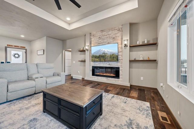 1667 TORCHWOOD TRAIL, De Pere, WI 54115