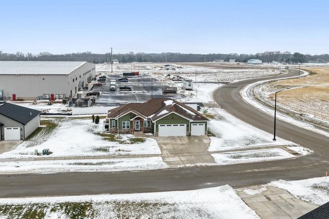 1667 TORCHWOOD TRAIL, De Pere, WI 54115