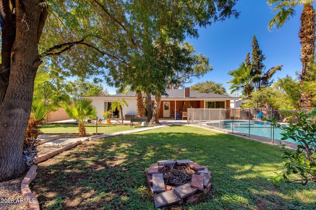 6137 N 16TH Drive, Phoenix, AZ 85015